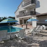 In With Balcony, Wifi 819-3 Πόρετς