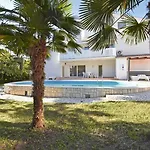 In With Balcony, Wifi 819-3 Πόρετς