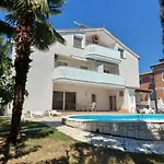 In With Balcony, Wifi 819-3 Διαμέρισμα Πόρετς