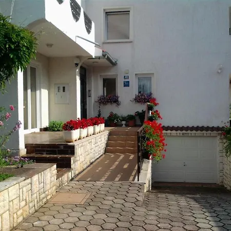 In With Balcony, Wifi 819-3 * Πόρετς