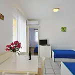 In With Balcony, Wifi 819-3 Lägenhet Poreč